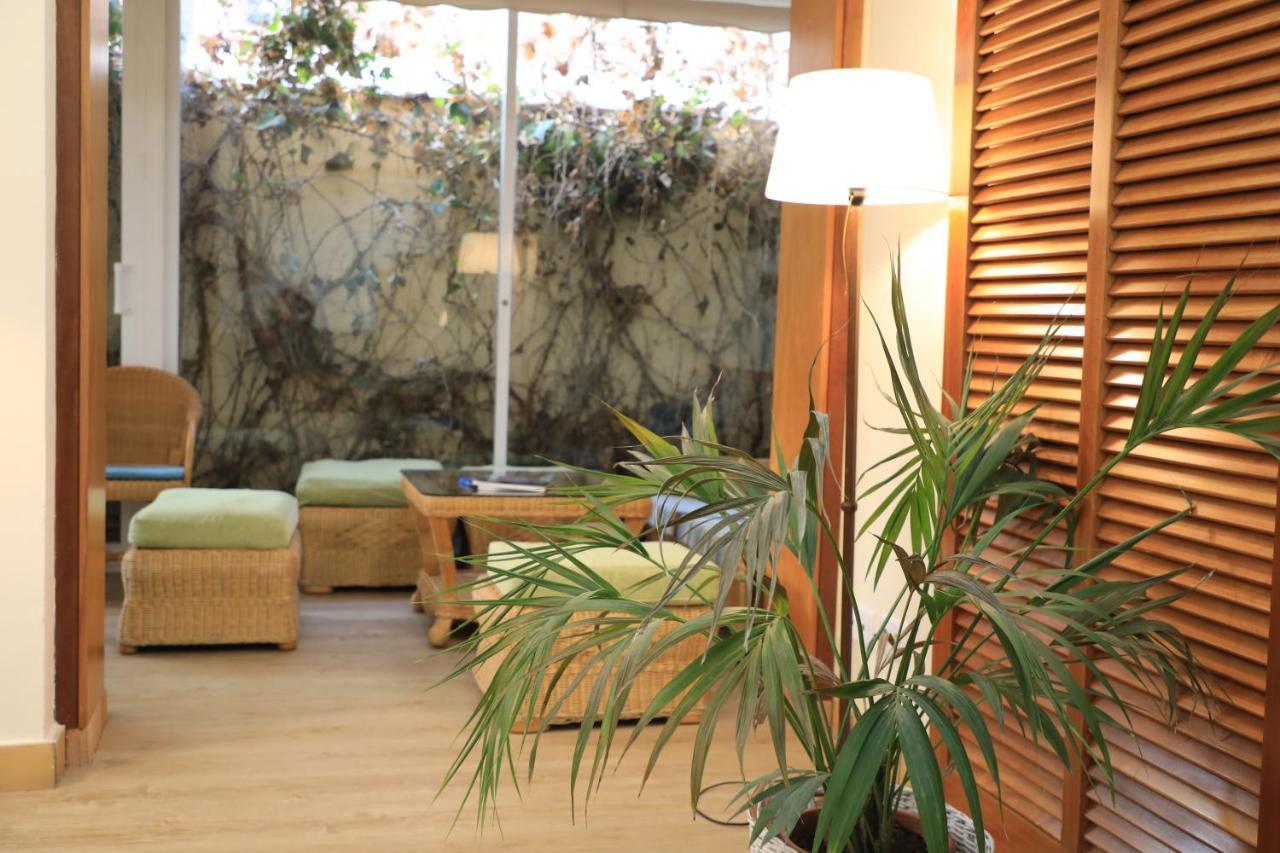 Dwo Les Palmeres カレーリャ エクステリア 写真